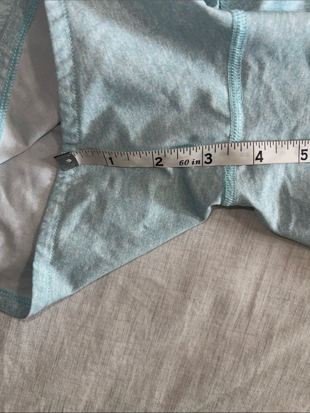 Lululemon Speed Up Running Shorts 4 inch Blue Women's 4 EUC Athletic - Picture 5 of 6